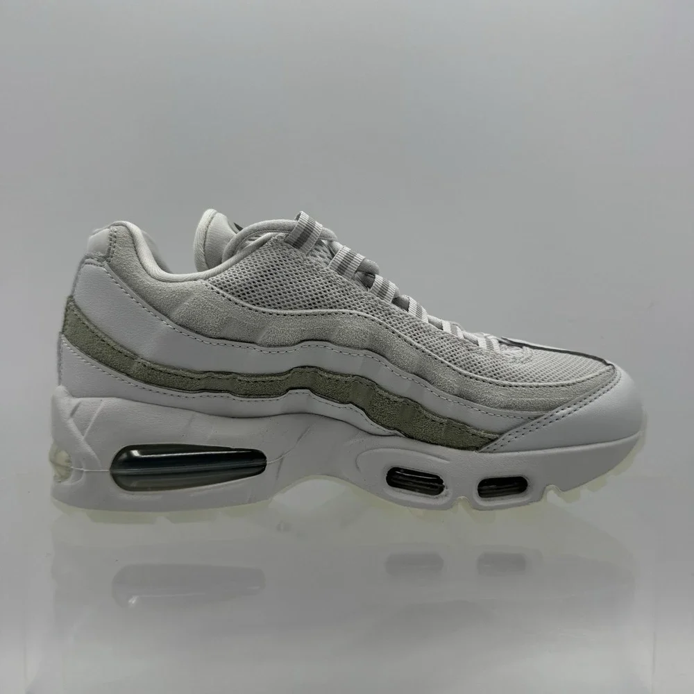 Brand New Nike Air Max 95 Jade Horizon Photon Dust IB6396-001 Women's Size 6.5